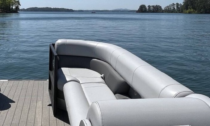 Buford Cabin | No Salt Shack - Ask about boating packages !