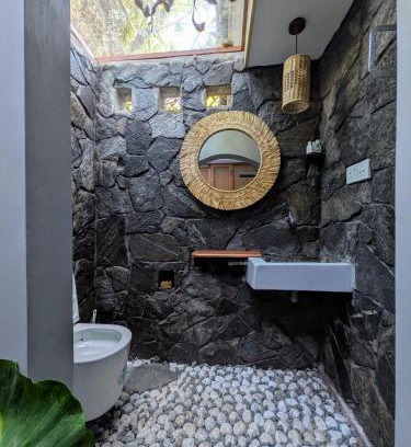 Matara Apartment | Nomads Hideaway Near Matara Railway Station