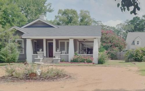 Ruston Bed & Breakfast | Nonies