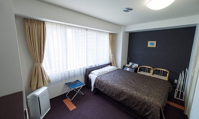Shin-Osaka Hotel | Nonsmoking double bedroom /Osaka Ōsaka