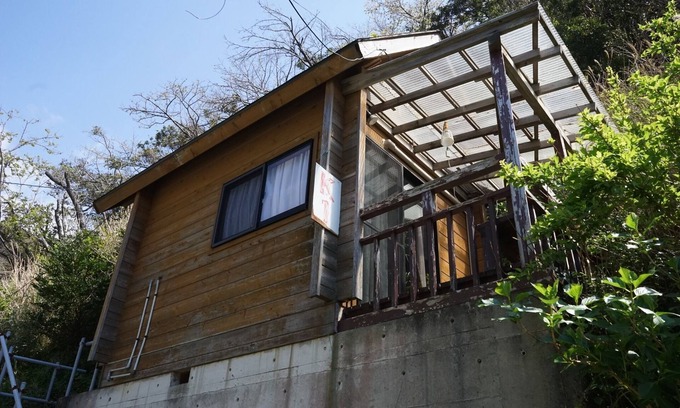 Nishina Cottage | Nonsmoking Tiny log house for 2 people with lo/Kamo-gun Shizuoka