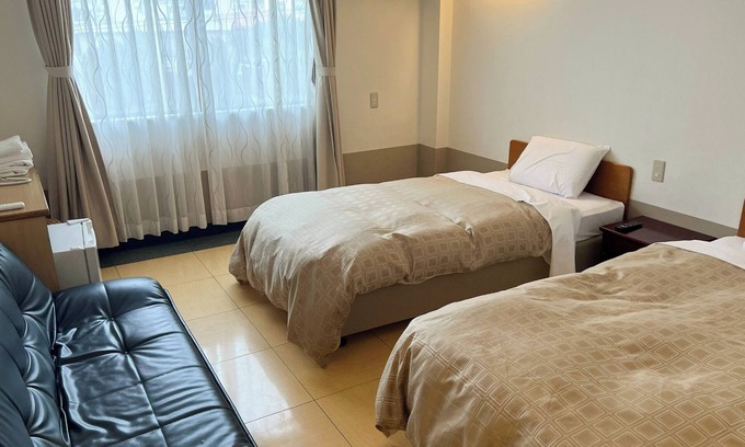 Nago Hotel | Nonsmoking Up to 3 people spacious twin room f/Nago Okinawa