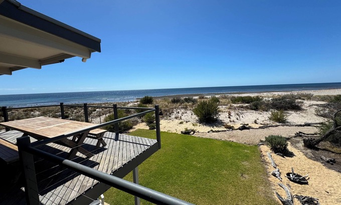 Normanville House | Normanville Beach House - Wake up to the sound of the ocean and bird life.