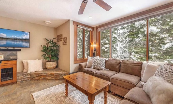 Truckee Condo | Northstar Ski In/Ski Out condo! Walking distance to the Village