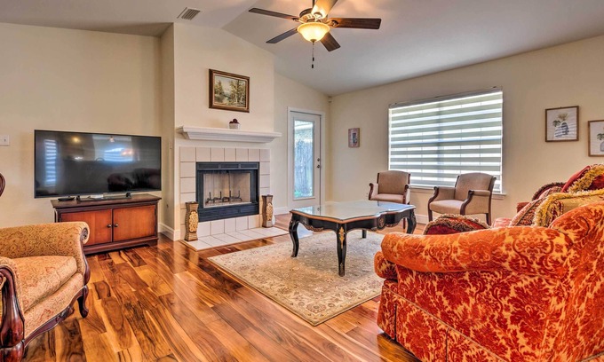 Mary Esther House | Northwest Florida Vacation: 10 Mi to Beaches!
