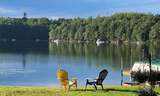 Lake Tomahawk House | Nostalgic North Two Lake Retreat on a Crystal Clear Lake in Lake Tomahawk, WI