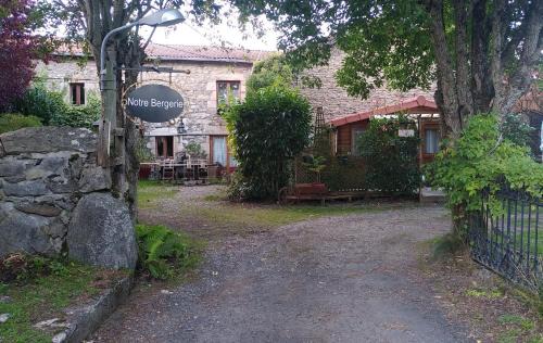 La Chaise-Dieu Bed & Breakfast | Notre Bergerie