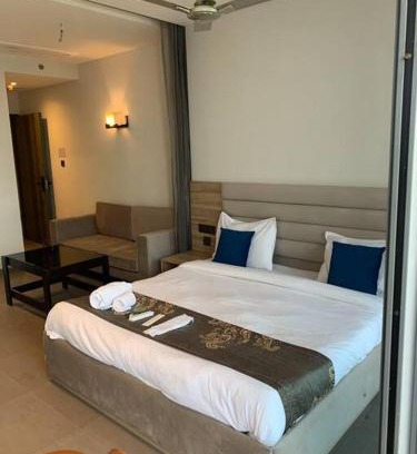 Noida Apartment | Nova Noida Stay By Uniqinn