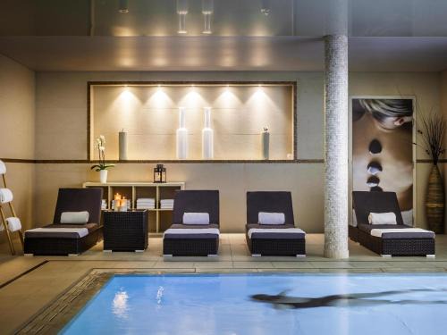 Colombier - Champ de Mars Hotel | Novotel SPA Rennes Centre Gare