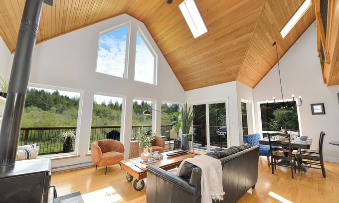 Otter Point House | NowhereSooke Escape - A West Coast Dream Retreat