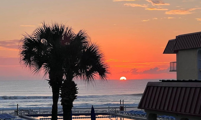 Point East Condo | NSB OCEAN VIEW - Sleeps 6 - Kalypso’s Hideaway