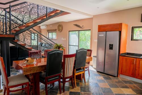 Chirundu Hotel | Nsofu Lodge