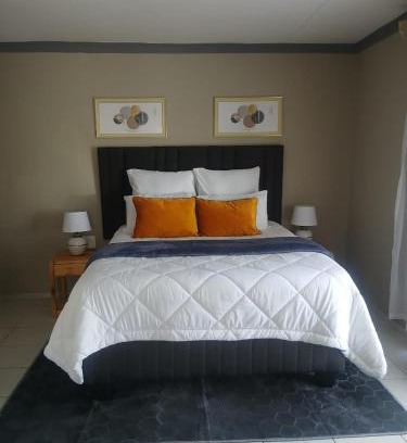 Vaalwater House | Nuday Guesthouse