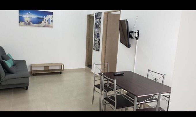 Estadio Apartment | Nuevo 2br Estadio | 6 Personas | Metro, Parking