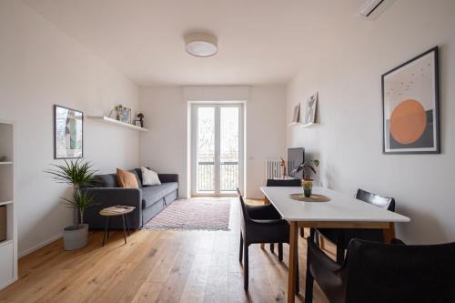 Zona Zara Apartment | Nuovissimo Trilocale a 200 Metri da Zara (M3/M5)