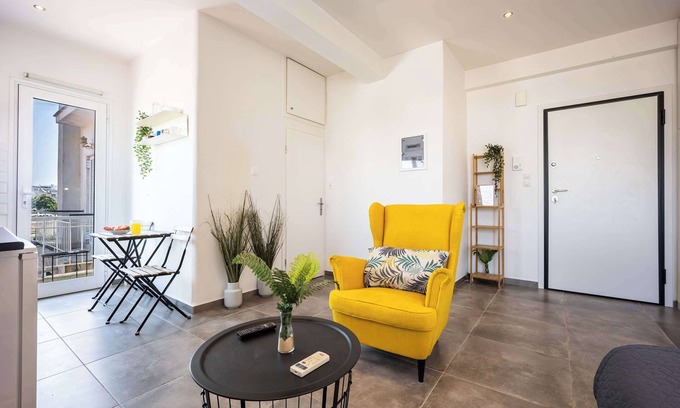Kerameikos Apartment | O&O GROUP – Chic Studio in Gazi | Walk to Acropolis