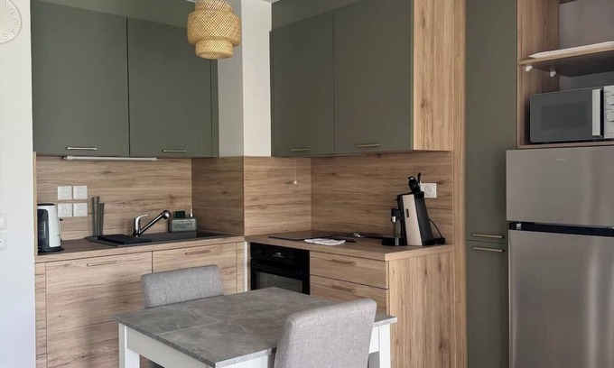 Aix-les-Bains Apartment | O'petit nid sauge T2 45m² place de parking