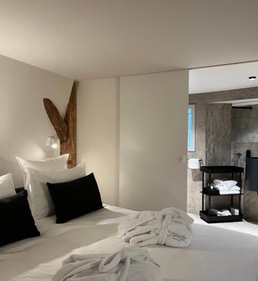 Barr Apartment | O verso du Château - STUDIO 22