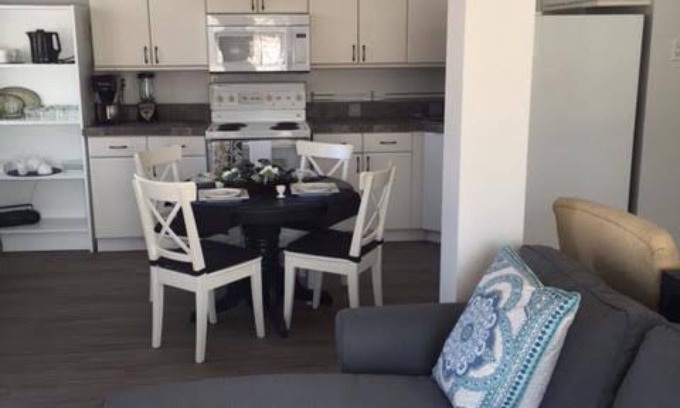 Louth Cottage | Oak Lane Cottage, Country Setting on Wine Route, Easy Access to NOTL