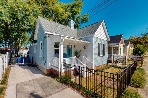 Wilmington House | Oak Tree Breeze