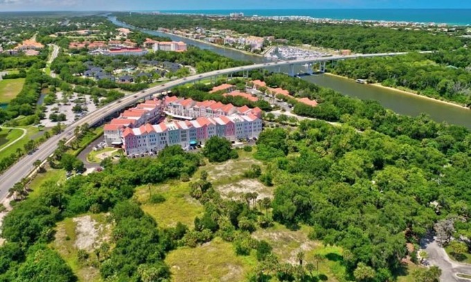 Palm Coast Condo | Oasis Cabana Duo Condo | European Village | Close To Beach