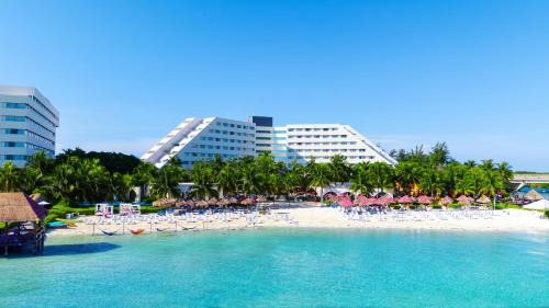 Zona Hotelera Resort | Oasis Palm - All Inclusive