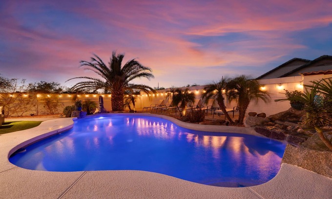Deer Valley House | Oasis With Private Pool And King Size Bed!