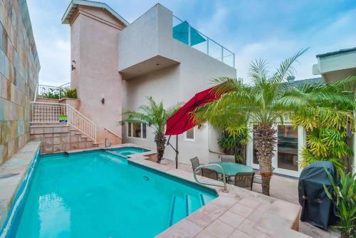 La Jolla Mesa House | Ocean & Bay Views Pool & Hot Tub Rooftop Patio