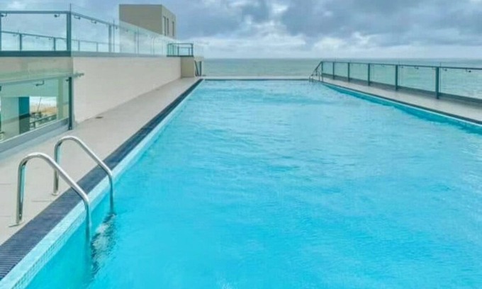 Negombo Apartment | Ocean Breeze Luxury Studio Apartment Negombo