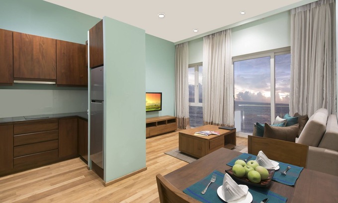 Bambalapitiya Apartment | Ocean Edge Suites & Hotel Colombo