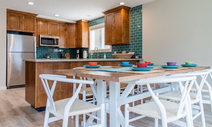 Newport House | Ocean Front Beach House with private path to the beach and an amazing view