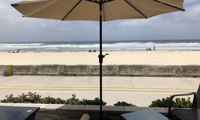 Mission Beach House | Ocean Front On Beach! -2 Master BR, 2 Full BA, Patio!, AC, Parking, Close to All