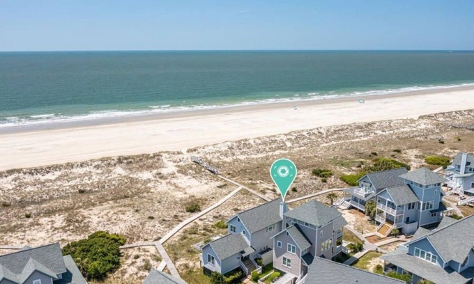 Killegray Ridge House | Ocean Front Pet Friendly Steps to Beach Shoals and BHI Club 2023 Renovation