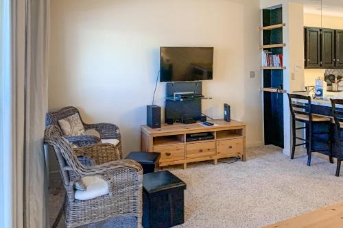 East End House | Ocean Mile L7 Gulf Beach Getaway