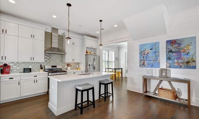 Jekyll Island House | Ocean Oaks 19 - gorgeous home only a short walk to pool and beach