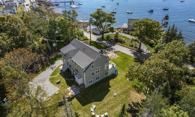 East Boothbay House | Ocean Point Luxury on Shore Road