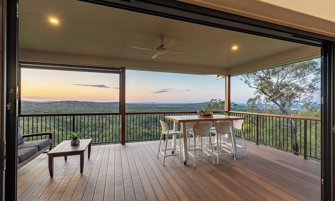 Agnes Water House | OCEAN's HINTERLAND - Pure luxury with Spectacular views, close to shops