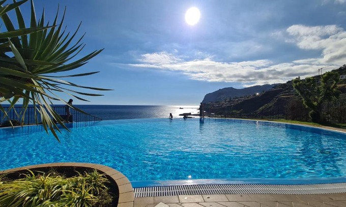 Sao Martinho Apartment | Ocean view and Infinity pool Apartment