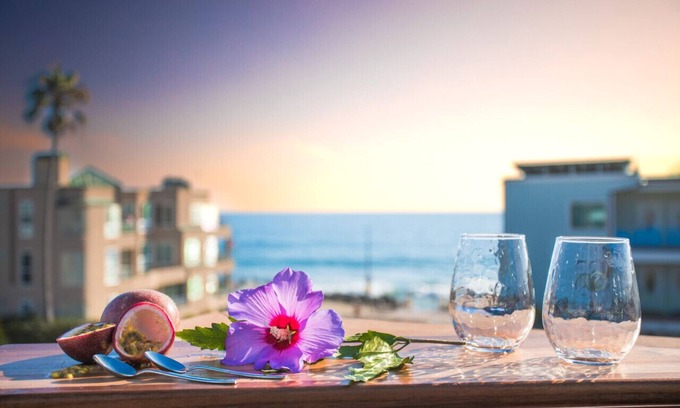 Oceanside Condo | Ocean View Beach Escape w/Private SPA, SunDeck, BBQ, EV Charger, XBOX, Pets ok