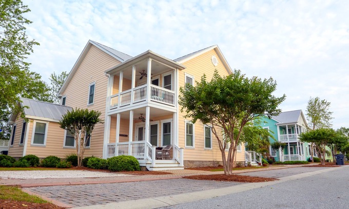 Southport House | Ocean-view, family-friendly, walking access to charming town and marina