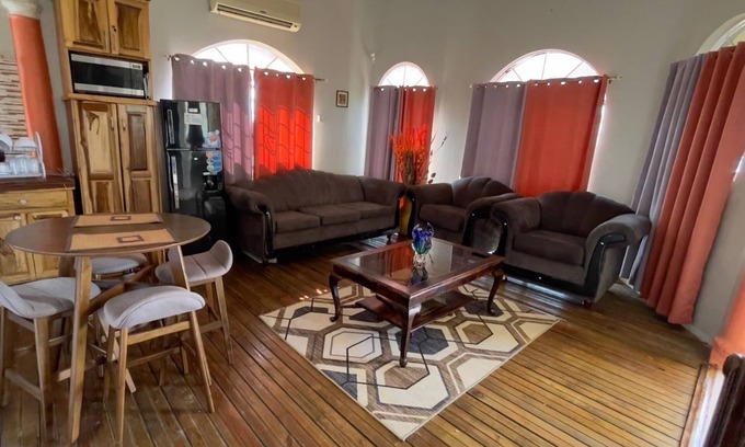 Montego Bay Bed & Breakfast | Ocean view property 10 minutes away from the airport with roof top terrace.