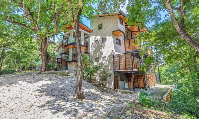 Nosara Villa | Ocean view villa a short walk to Playa Guiones