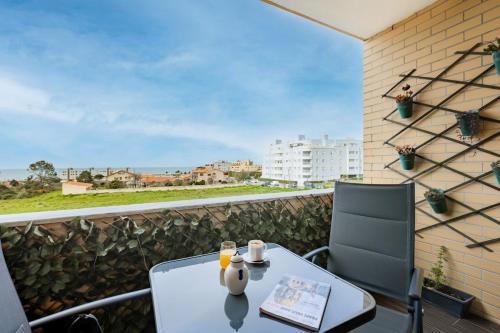 Sao Felix Da Marinha Apartment | Ocean Views Oasis at São Felix da Marinha