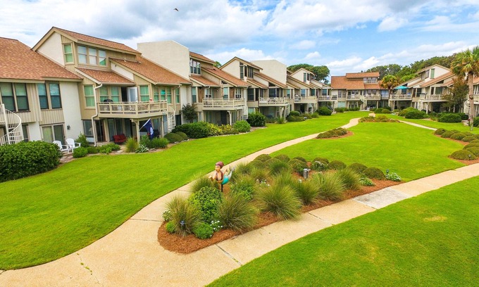 Saint Helena Island Apartment | Ocean Views! Amenity cards available