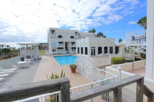 Cape Caneveral Beach Gardens Apartment | Oceanfront 2br2b, Ocean Views, Heated Pool, Spa
