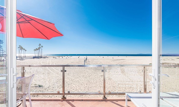 Balboa Peninsula Condo | Oceanfront 5BR Home with Spacious Balcony & Patio, Right on the Boardwalk!
