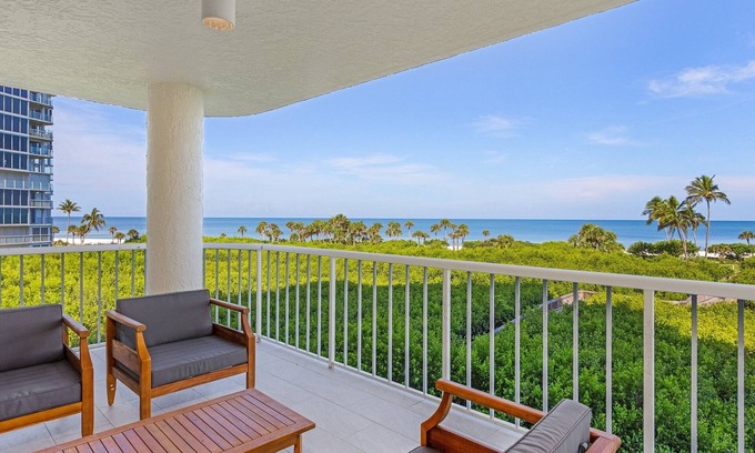 Pelican Bay Condo | Oceanfront Condo in Seagate, the heart of Naples.