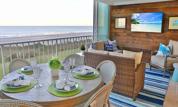 Sawgrass Condo | Oceanfront Condo-Sunroom, Stunning Views + Steps to the Beach