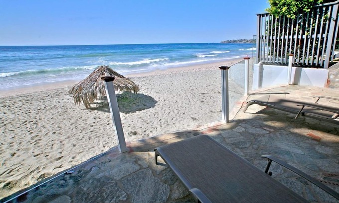 Laguna Beach House | Oceanfront Cottage is on the sand in heart of Laguna Beach Village