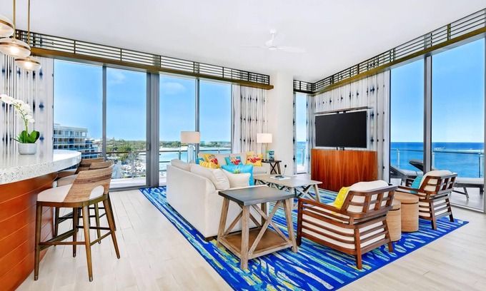 Nassau House | Oceanfront Four Bedroom Residence